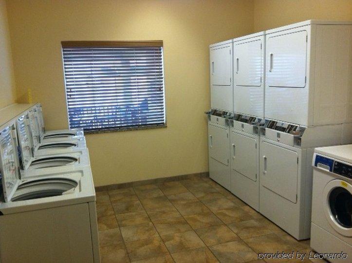 Candlewood Suites Fayetteville Fort Bragg By Ihg Facilities photo