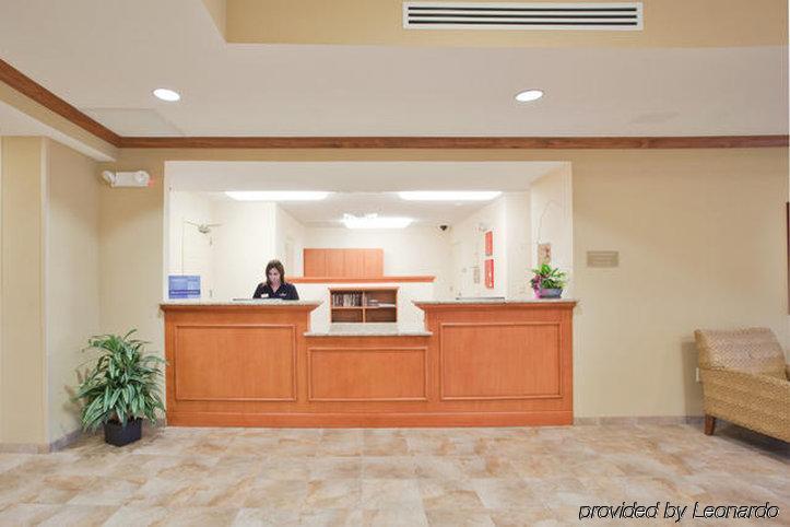 Candlewood Suites Fayetteville Fort Bragg By Ihg Interior photo